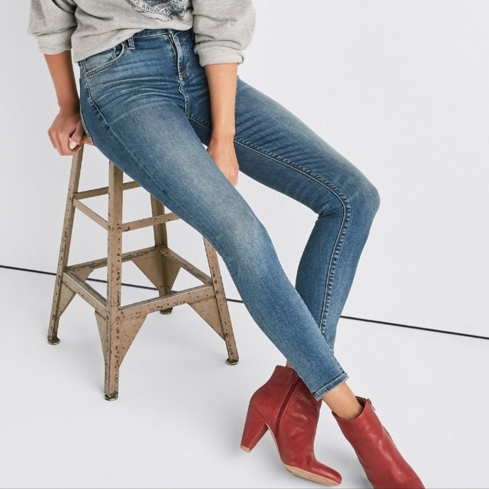 Classic Blue Women's Jeans